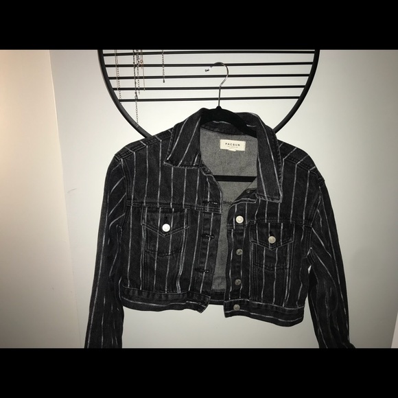 Denim jacket - Picture 4 of 4